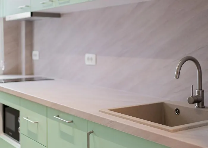 Bellona Near Ior Park