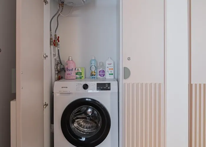 Bellona Near Ior Park *